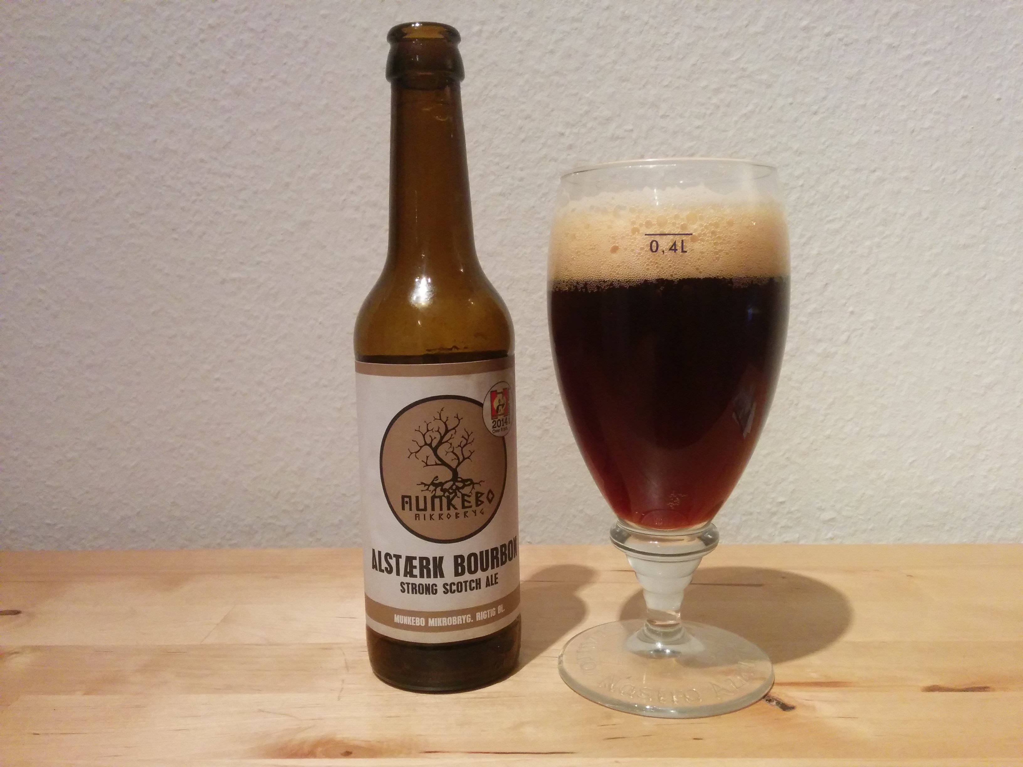 Munkebo Alstærk Bourbon